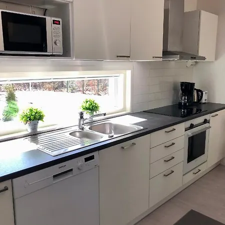 Bright And New House In The Nature Huvilat